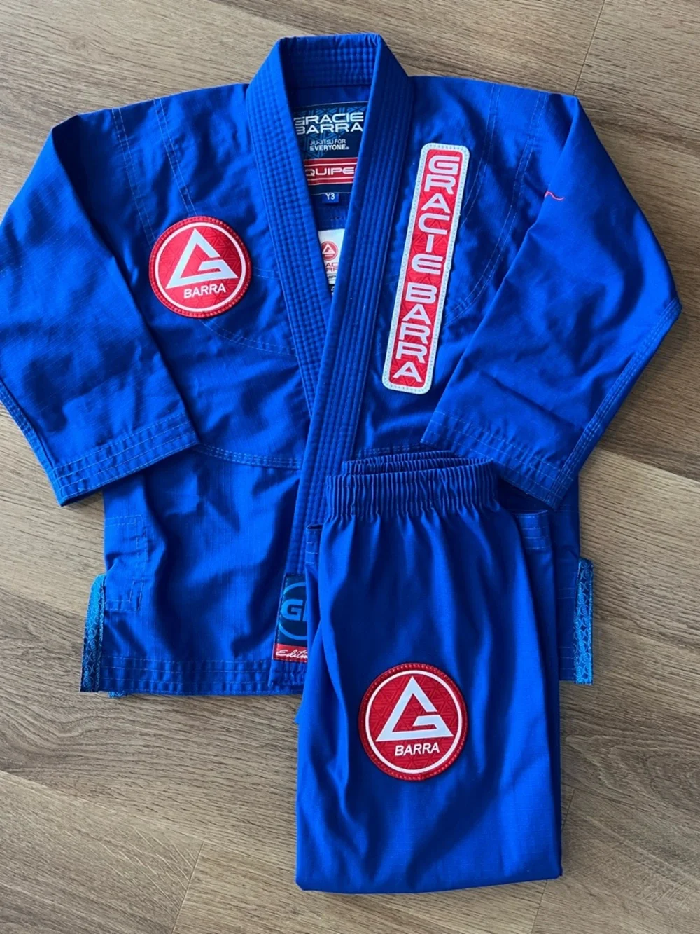 Gracie Barra Kids Jiu Jitsu Kimono - Picture 1 of 8